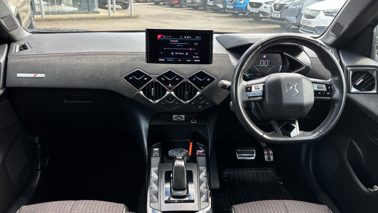 DS 3 Crossback 100kW E-TENSE Performance Line 50kWh 5dr Auto Electric 